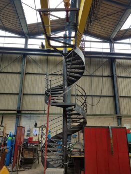 fabrication escalier hélicoïdale pour un hôtel - CMO